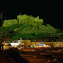 Castle Mont Orgueil at night