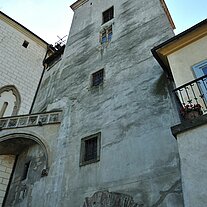 Turm nach oben Turm nach oben