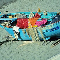 Boot am Strand - Schlussbild Boot am Strand - Schlussbild