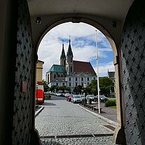Blick zur Kirche Blick zur Kirche