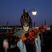 Fürst der Nacht mit Laterne