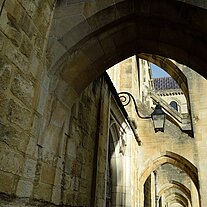 Wandbögen an der Kathedrale