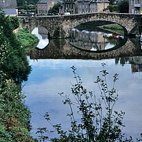 alte Brücke über die Rance