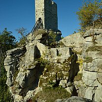 Die Ruine Weissenstein über dem Steinwald Die Ruine Weissenstein über dem Steinwald