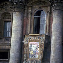 Papstfenster Papstfenster