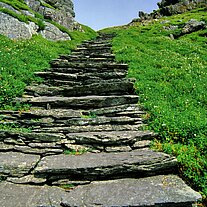 1000 Jahre alte Steintreppe 1000 Jahre alte Steintreppe