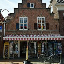 Haus mit Laden Haus mit Laden
