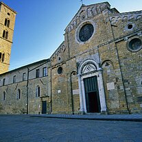 Dom von Volterra Dom von Volterra