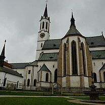 Kloster Vyssi Brod die Kirche von aussen