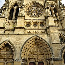 Kathedrale von Reims frontal Kathedrale von Reims frontal