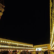 Markusplatz im Lichterglanz