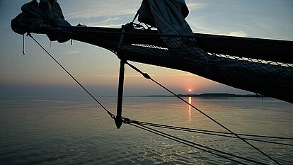 Segeltörn Rügen Møn Sonnenuntergang Klüver Segeltörn Rügen Møn Sonnenuntergang Klüver