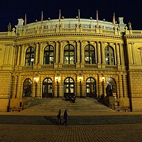 Rudolfinum bei Nacht Rudolfinum bei Nacht