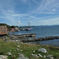 die Zephyr im Hafen von Åmøy die Zephyr im Hafen von Åmøy