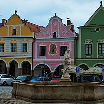 Häuser mit Brunnen Häuser mit Brunnen