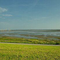 Wattenmeer mit Yachthafen Wattenmeer mit Yachthafen