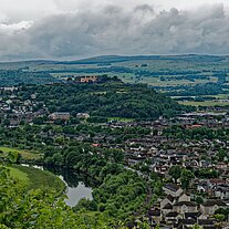 Blick zum Schloss über die Stadt