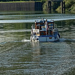 Boot auf der Mosel Boot auf der Mosel