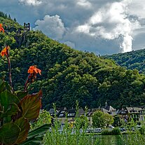 Ruine Grevenstein Ruine Grevenstein