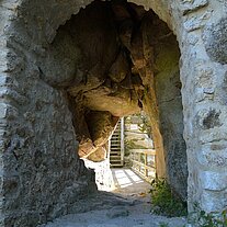 Eingang zur Burg Eingang zur Burg