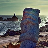 Skulptur rettende Hände