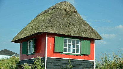 Thatched beach cottage Thatched beach cottage
