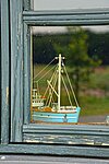 Schiffchen im Fenster Schiffchen im Fenster